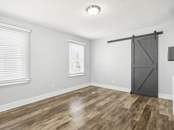 5th image of 1354 Republic Ave