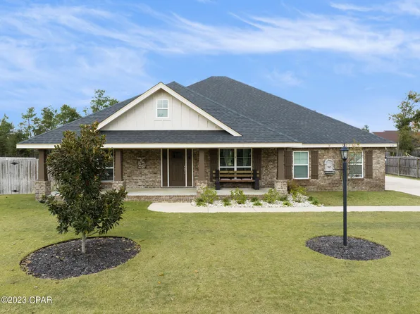 119 Lake Merial Trl, Southport, FL 32409