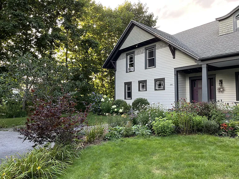 186 Southside Rd — Photo 9