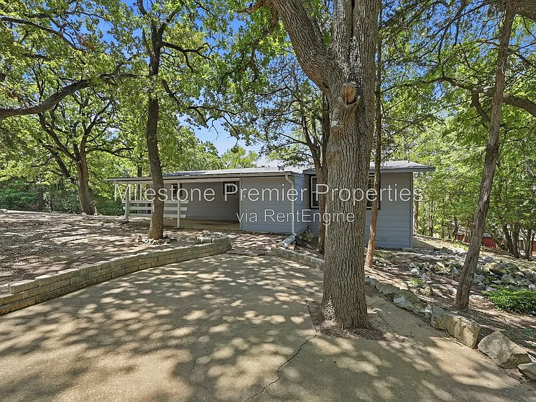 101 Lakewood Ln — Photo 23