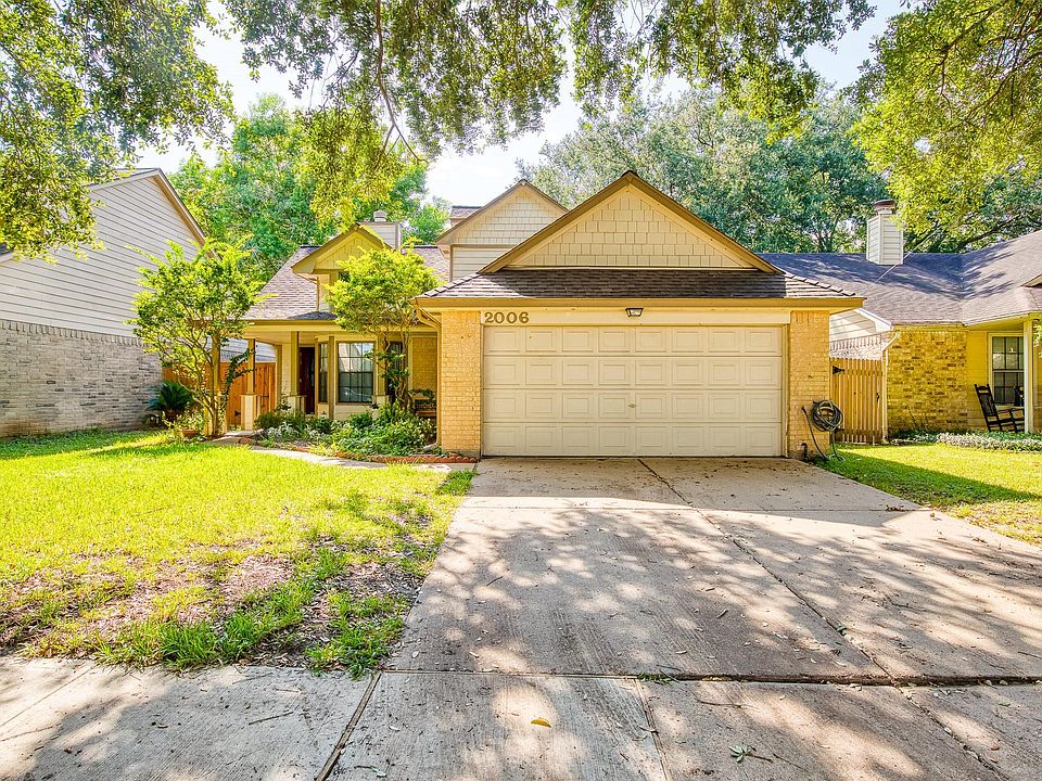 1st image of 2006 Creekshire Dr