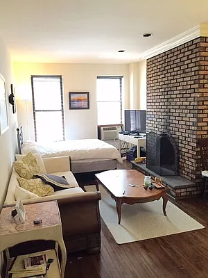 Rented by Eljay Realty, Co. | media 3