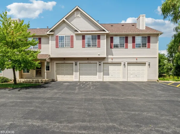 601 Foxridge Dr #601, Fox Lake, IL 60020