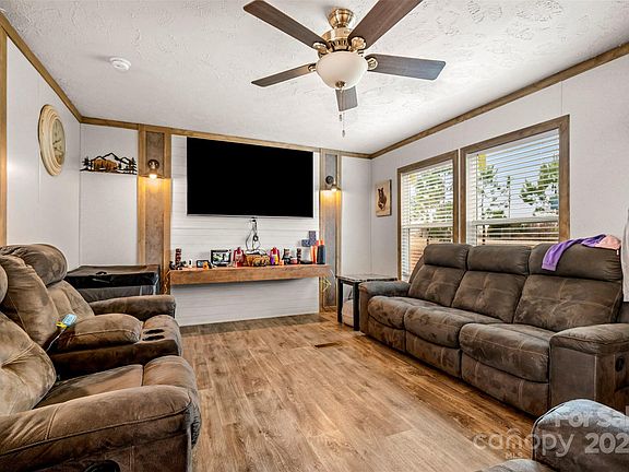 5th image of 859 Henry Jenkins Rd