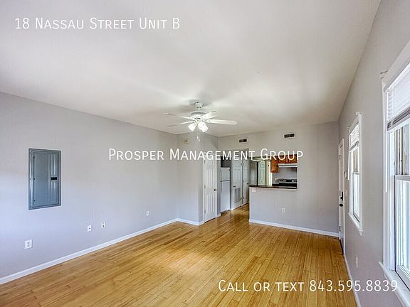 3rd image of 18 Nassau St Unit B