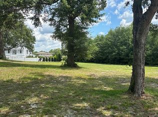 1220 Great Oaks Dr, Wilmington, NC 28405