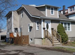 192 Humphrey St, Englewood, NJ 07631