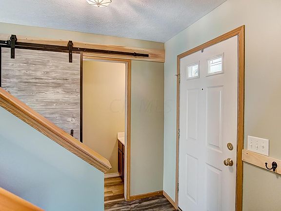 4th image of 2558 Long Bow Ave