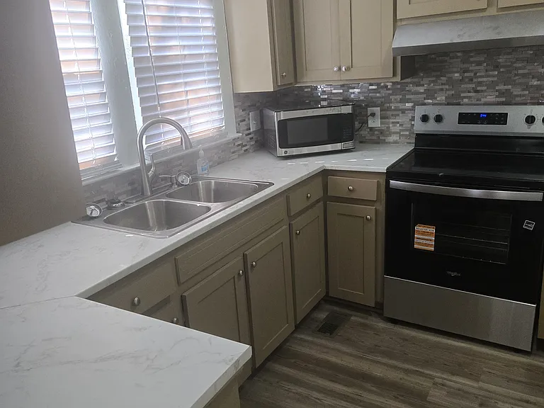 605 Valdese Ave #100 — Photo 20