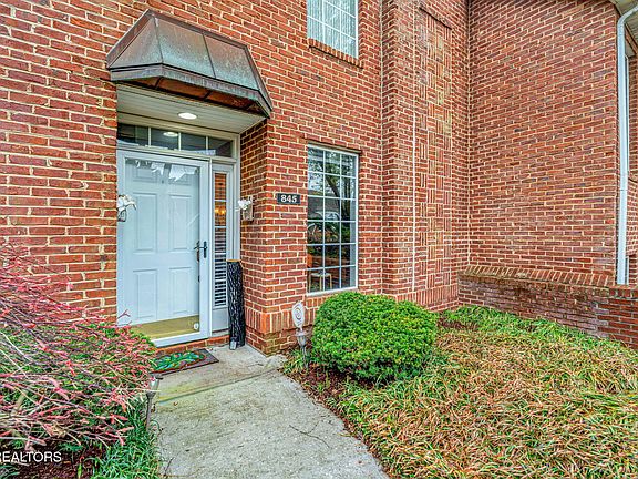 5th image of 845 Poets Corner Way