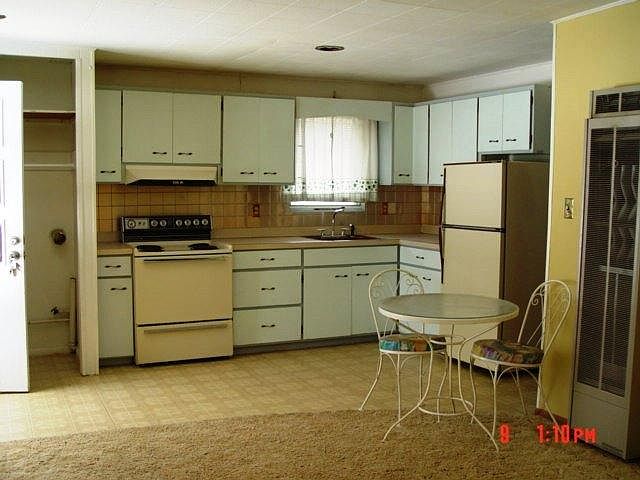 2nd image of 544 1/2 Solberg Dr