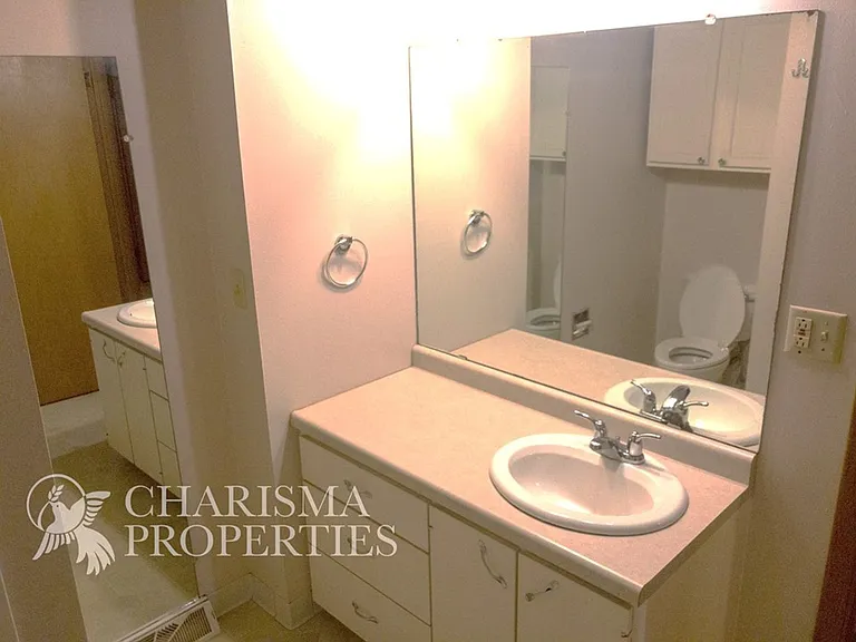3004 S West Ave — Photo 15