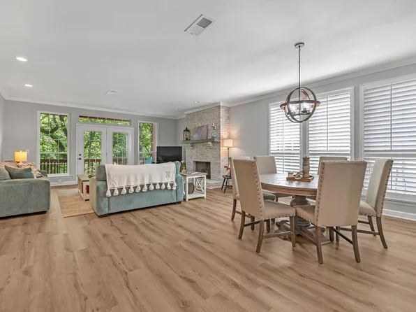 231 Green Harbor Rd APT 123, Old Hickory, TN 37138