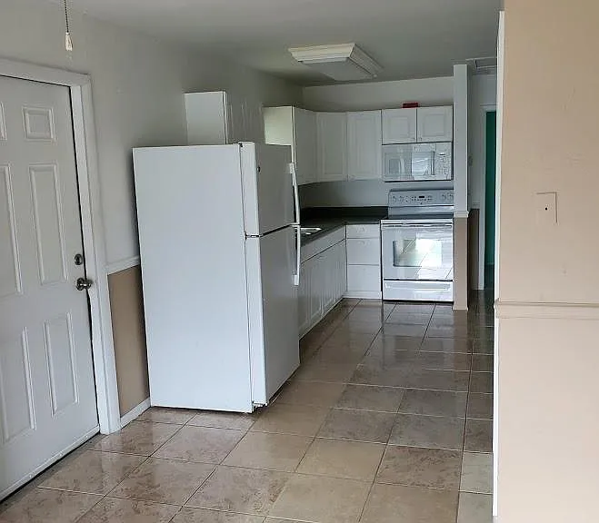 1480 Lura Ave — Photo 12