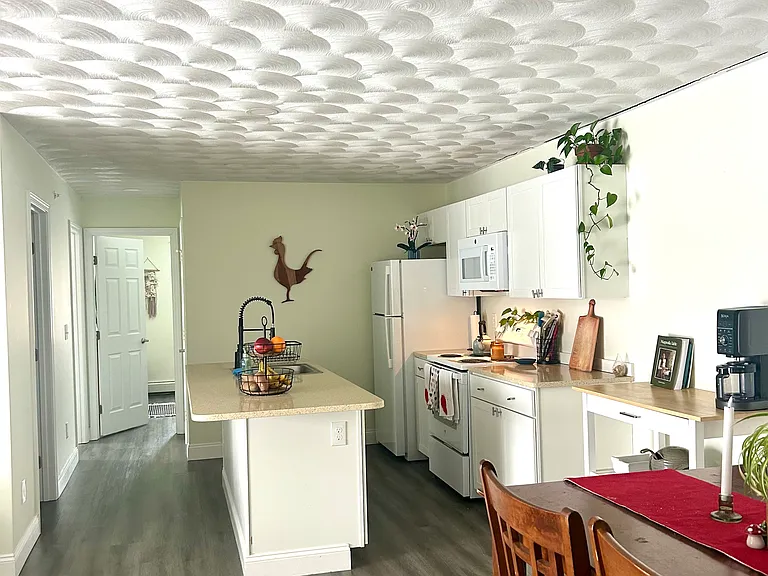 663 Metacom Ave #16 — Photo 3