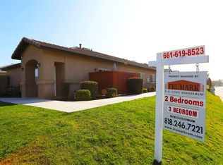 709 Meadow Grove Ct, Bakersfield, CA 93308