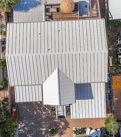 19 Daytona St — Photo 32