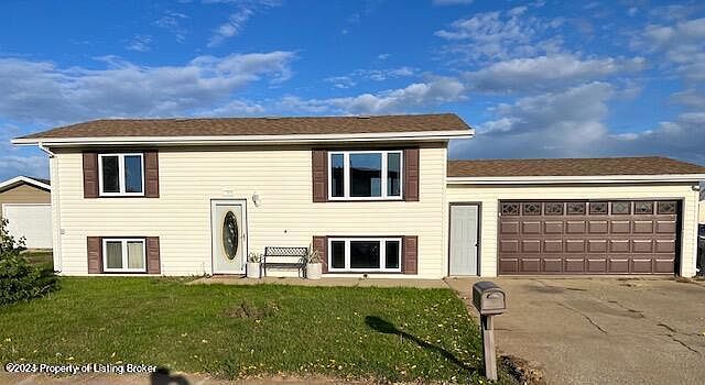 1st image of 188 Suncrest Ave