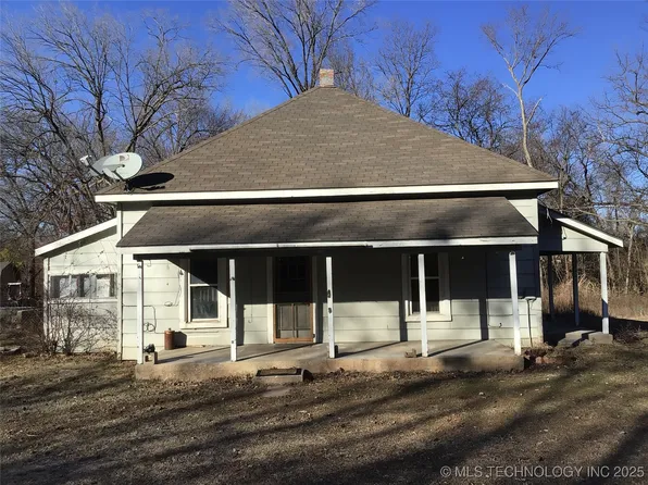 3827 Boatmans Cir, Pryor, OK 74361