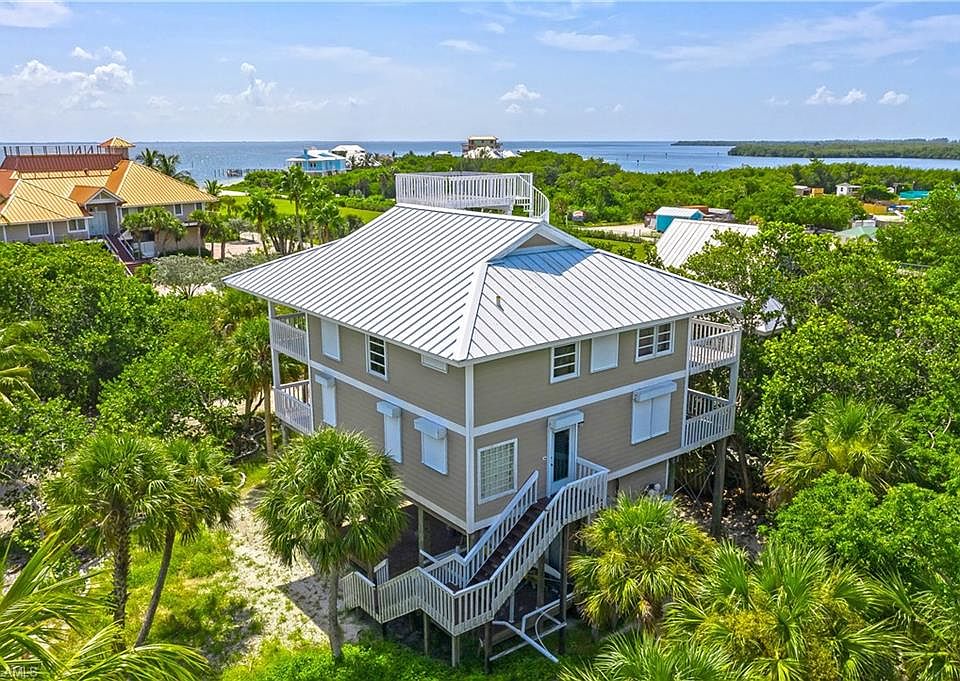 1st image of 200 Kingfisher Dr