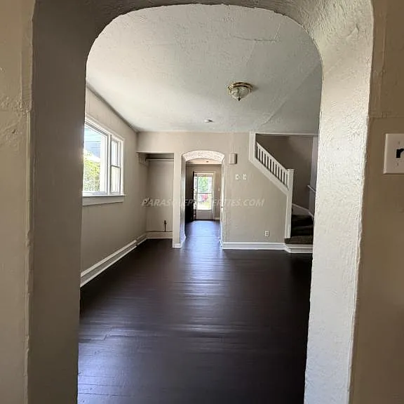 608 12th Ave — Photo 14