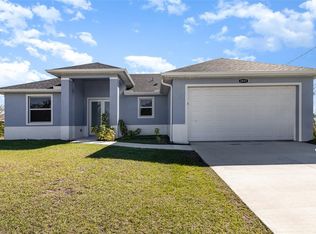 2601 28th St SW, Lehigh Acres, FL 33976