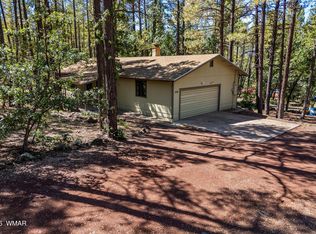 1438 Hill Dr, Show Low, AZ 85935
