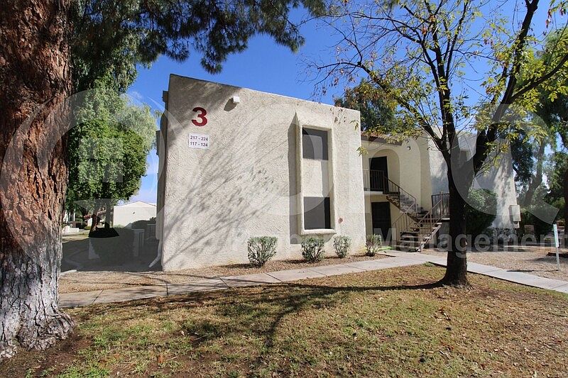 1st image of 10444 N 69th St APT 223