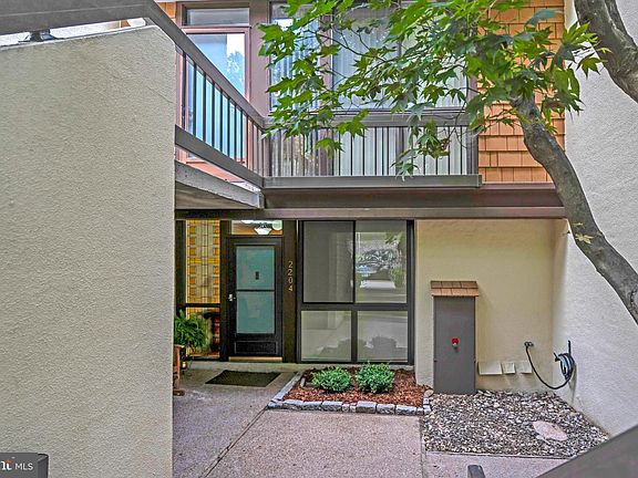 2nd image of 2204 S Randolph St #1