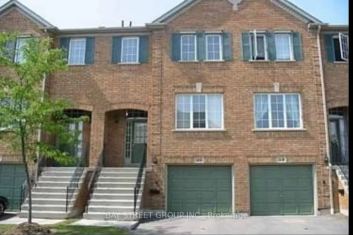 4 bed, $3,450 — Photo 1