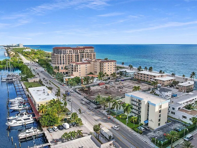 3215 N Ocean Dr #301 — Photo 17