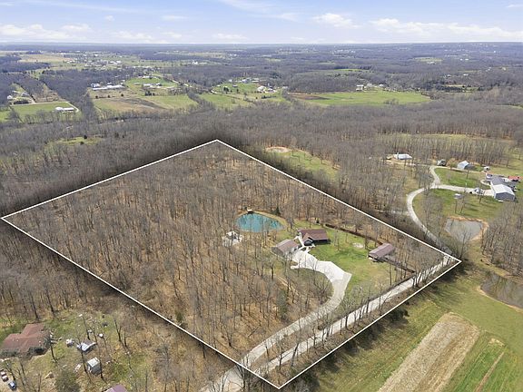 2nd image of 3759 Skyline Road