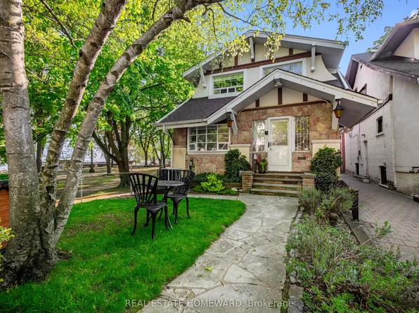 4 Silver Birch Ave, Toronto, ON M4E 3K9