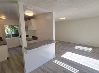 13113 Oxnard St #15, Van Nuys, CA 91401