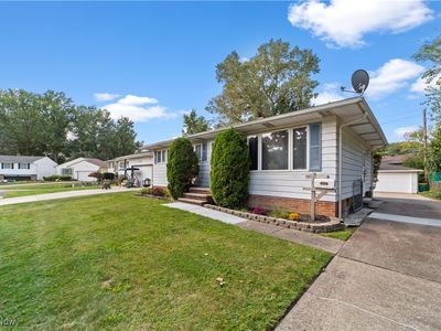 14002 Rochelle Dr, Maple Heights, OH, 44137