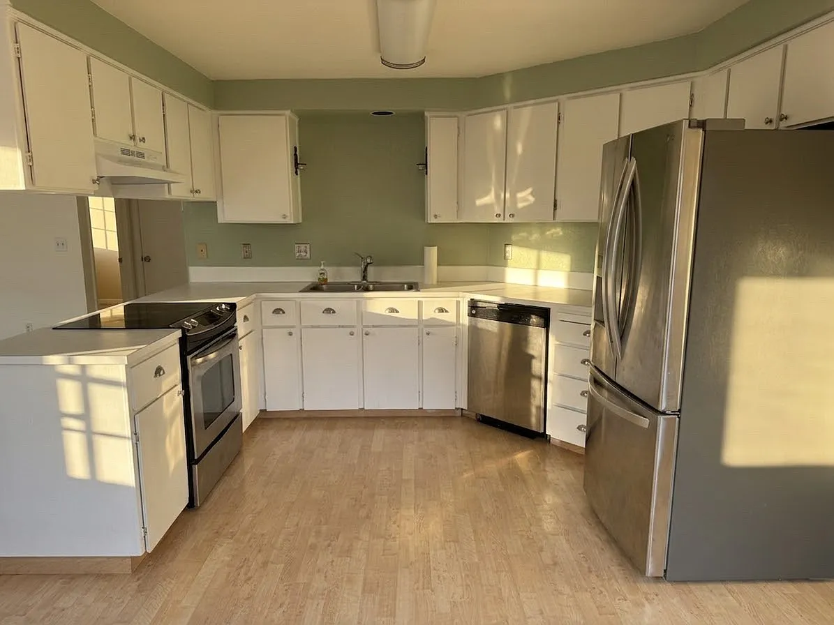 8283 SW Langtree St — Photo 3