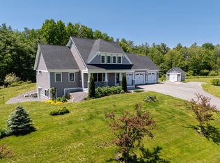 6 Tannery Way, Kensington, NH 03833