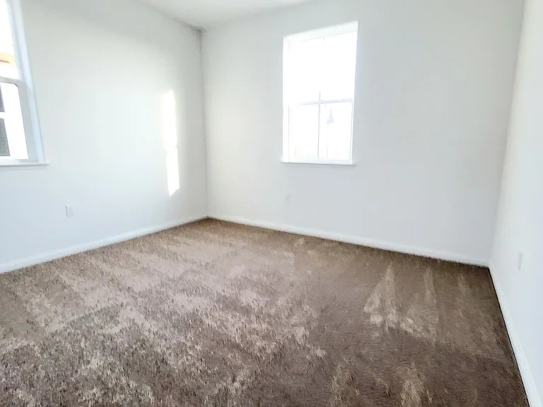 2733 Penrose Ln — Photo 20