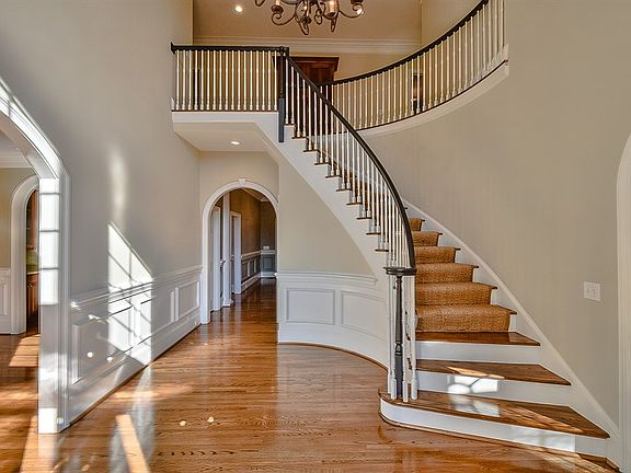 3rd image of 3400 Stonier Ct