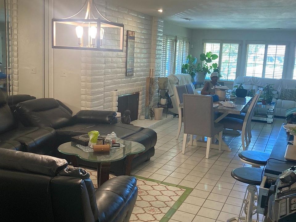 2nd image of 5054 N Forkner Ave #7