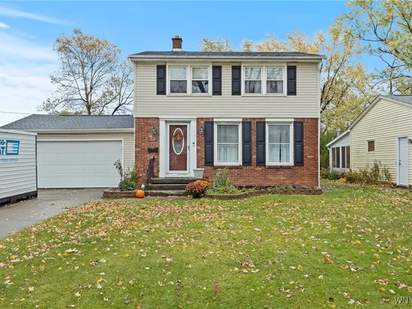 73 Tomcyn Dr, Williamsville, NY 14221