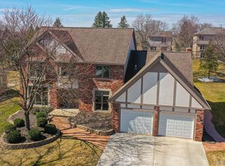 2035 Reagan Dr, Rochester Hills, MI 48309