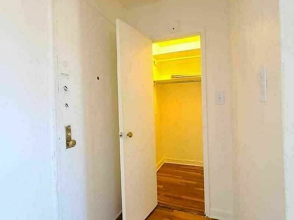 2nd image of 570 Ocean Ave APT 6G