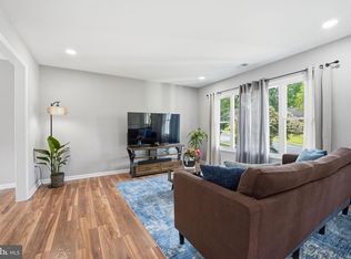 3008 Albany Ct, Woodbridge, VA 22193