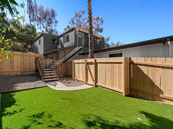 2nd image of 3646 Curlew St #12519D45D