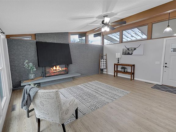 5th image of 1501 W Montgomery St