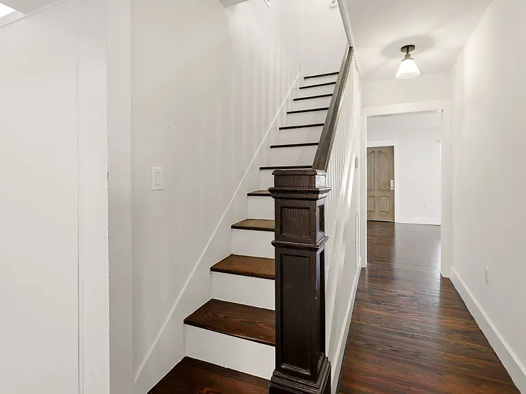 7121 SW 63rd Ave — Photo 11