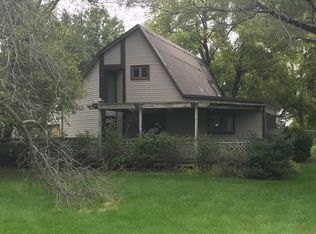 1666 346th Ave, Wever, IA 52658