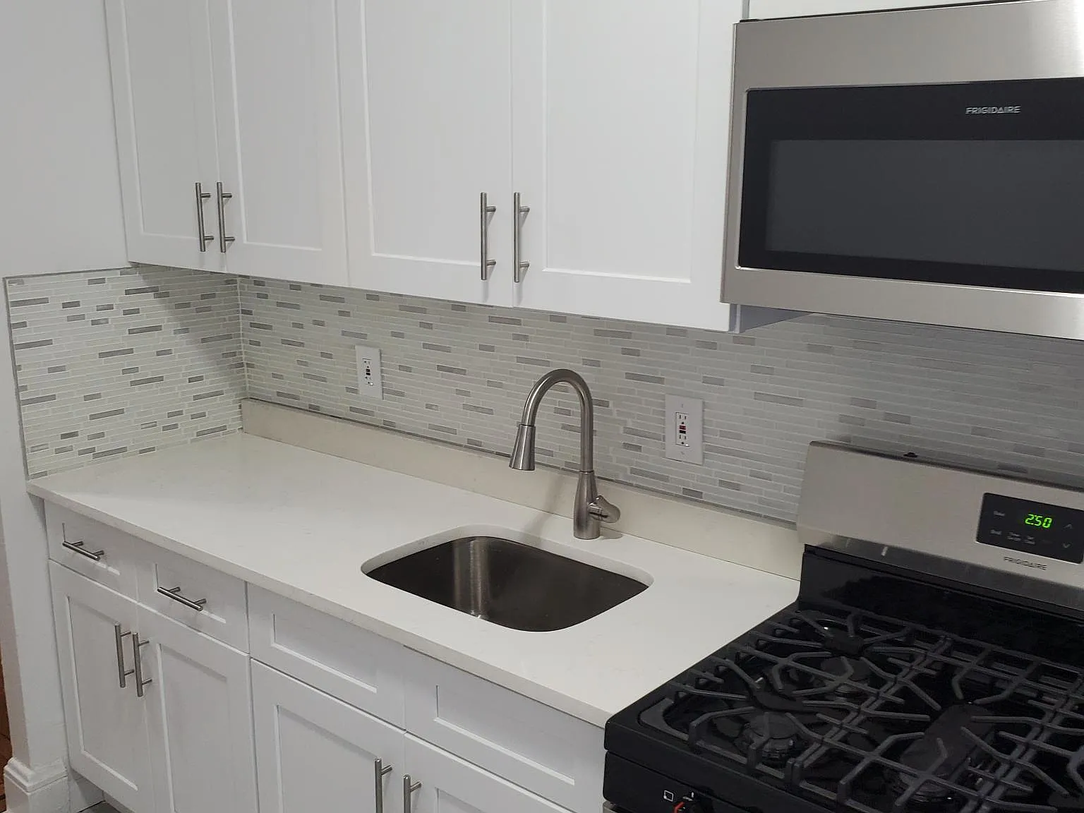 Colden Ave — Photo 2