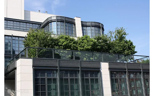 Rented by Douglas Elliman | media 23